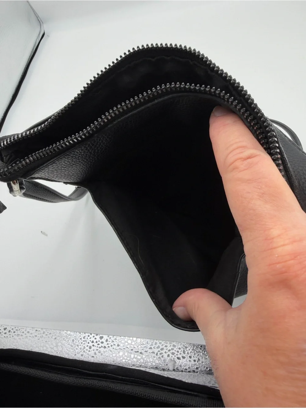 Jones New York Signature Black Pebbled Faux‎ Leather Crossbody Purse